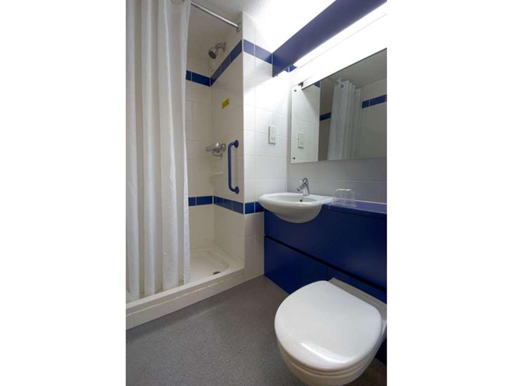 Travelodge Liverpool Docks Cameră foto