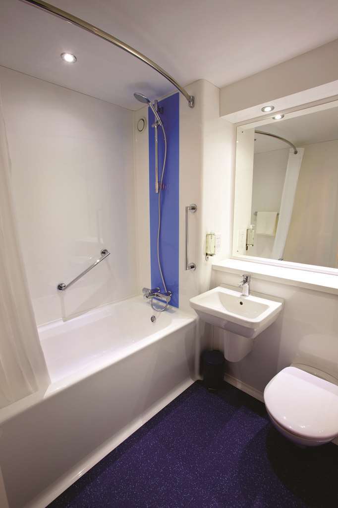 Travelodge Liverpool Docks Cameră foto